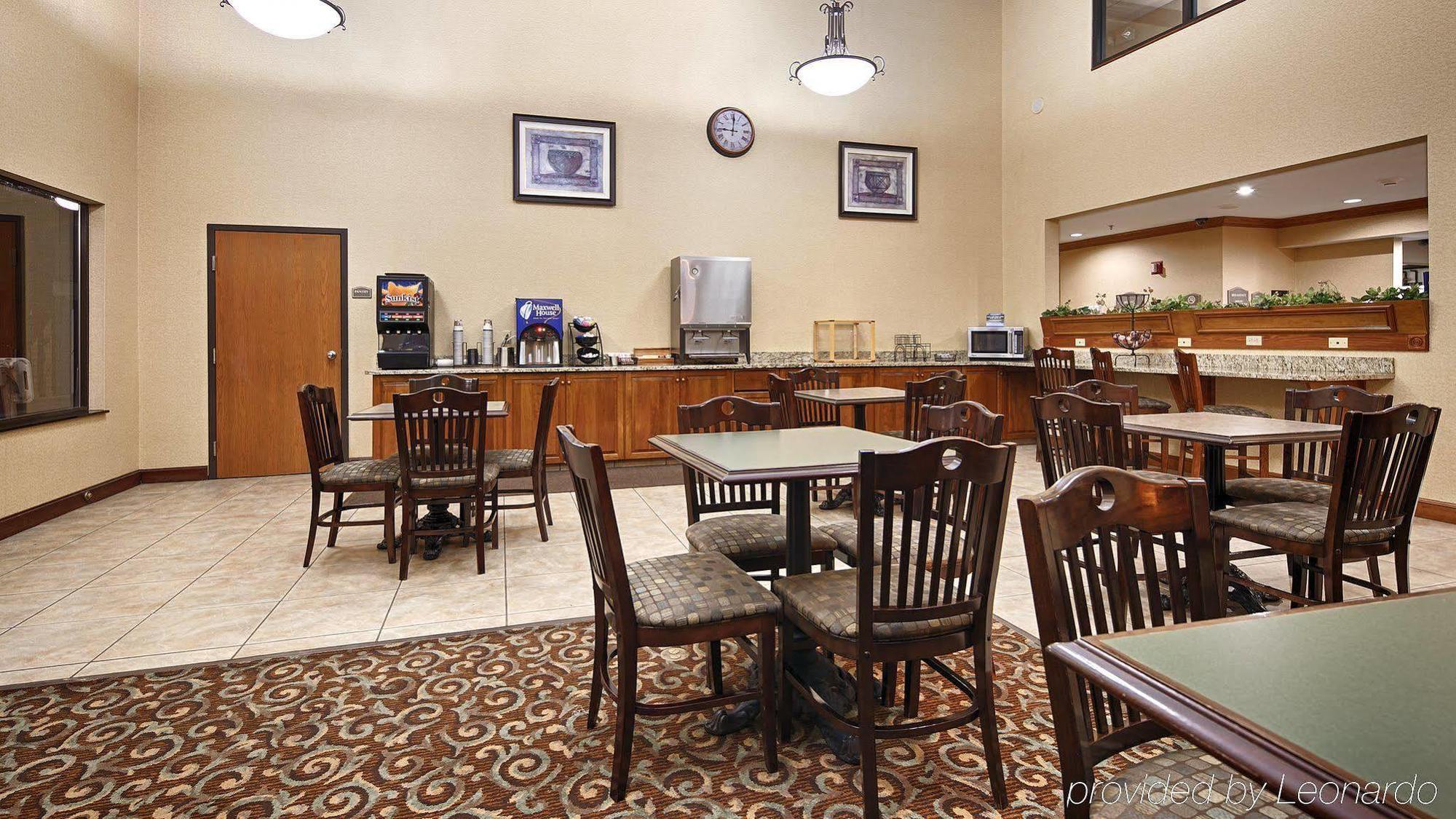 Western Inn&suites Hotel North Canton